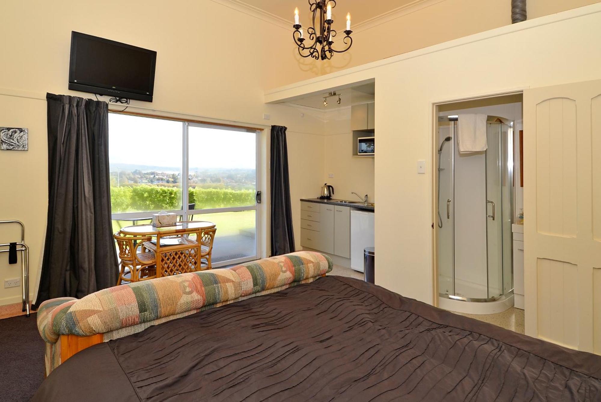 Manor Views Nz Hotel Huntly Kültér fotó
