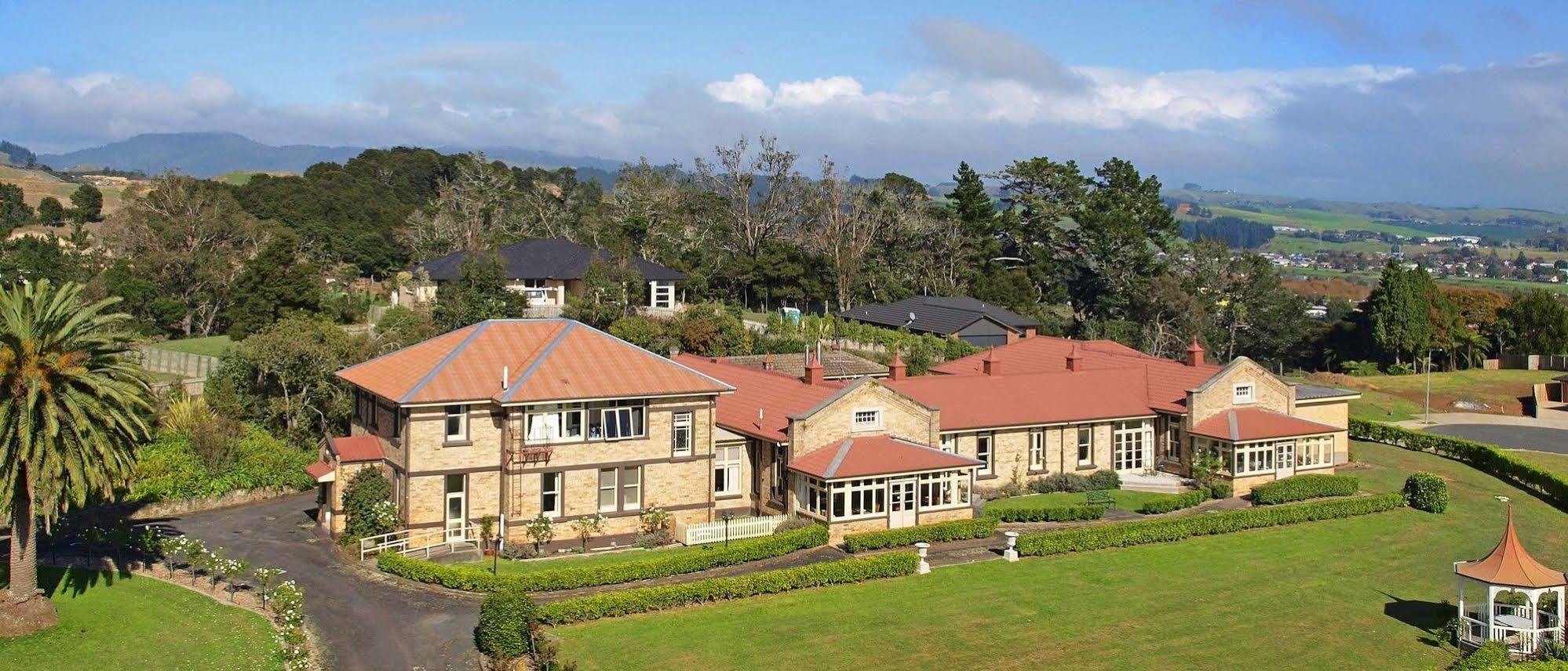 Manor Views Nz Hotel Huntly Kültér fotó