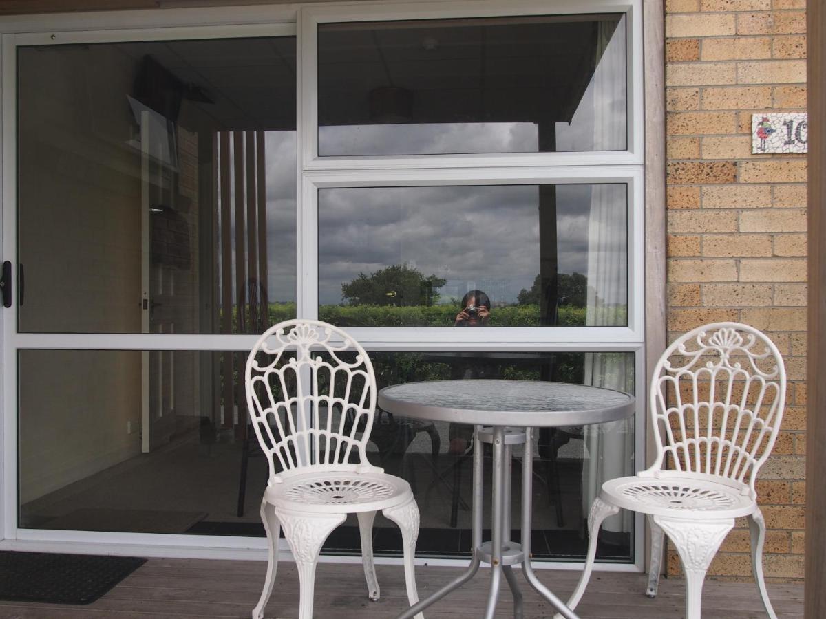 Manor Views Nz Hotel Huntly Kültér fotó