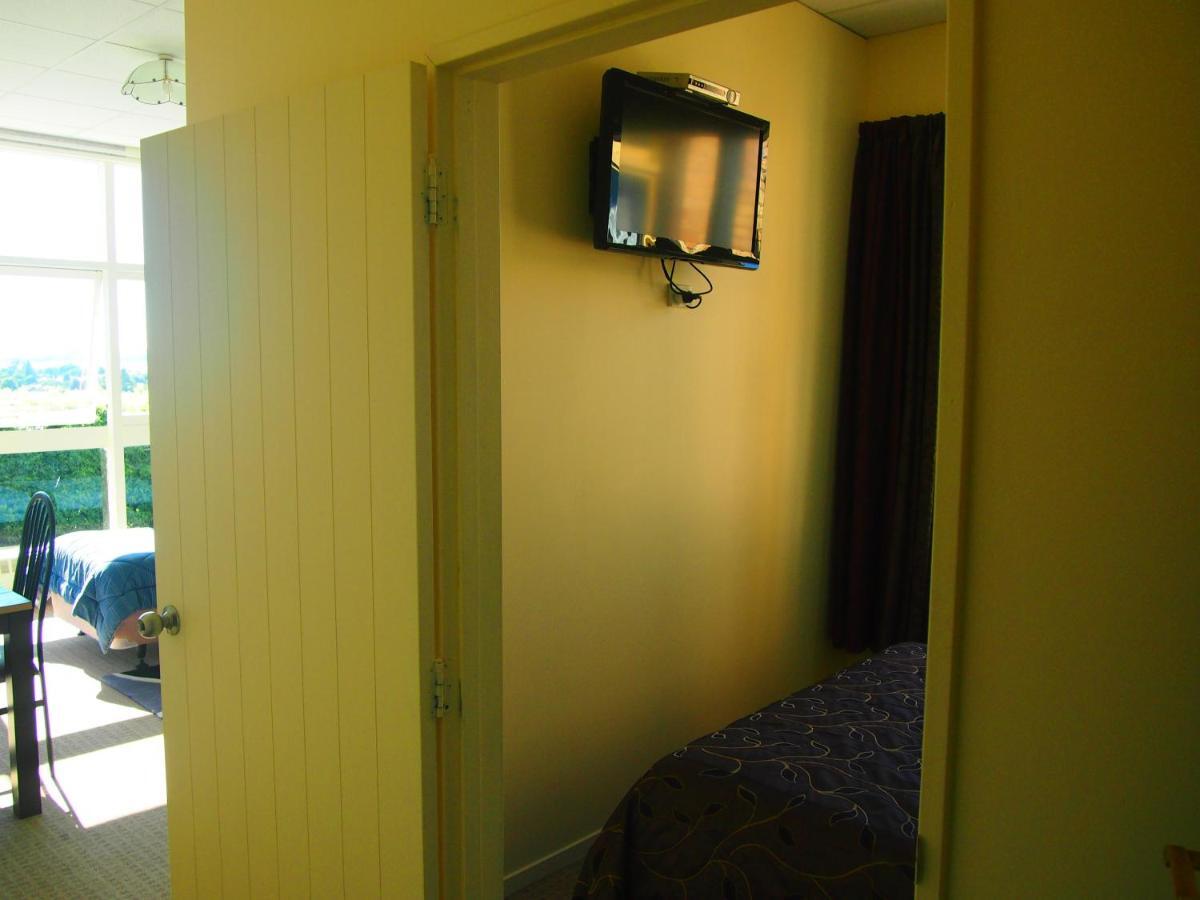 Manor Views Nz Hotel Huntly Kültér fotó